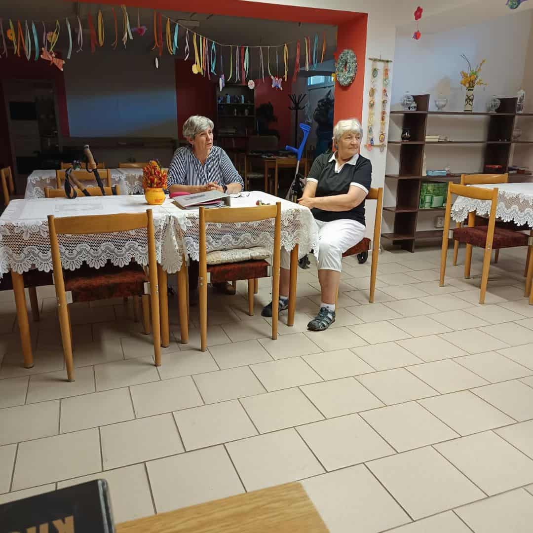 Na kus řeči do knihovny aromaterapie